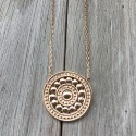 Medallion necklace and fine gold-plated chain - L'ELEGANTE